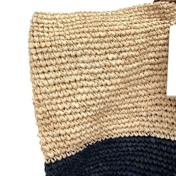 Kayu Women's Elin Two Tone Raffia Woven Tote New - Picture 5 of 16